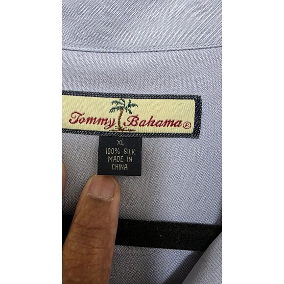 Tommy Bahama Men's XL 100% Silk Relax Shirt Embroidered Back Graphic Light Blue - Picture 6 of 8